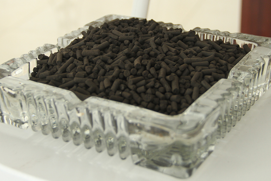 Deoxidizátor paládium